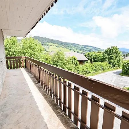 Charming 50m With Balcony In ! Apartment *